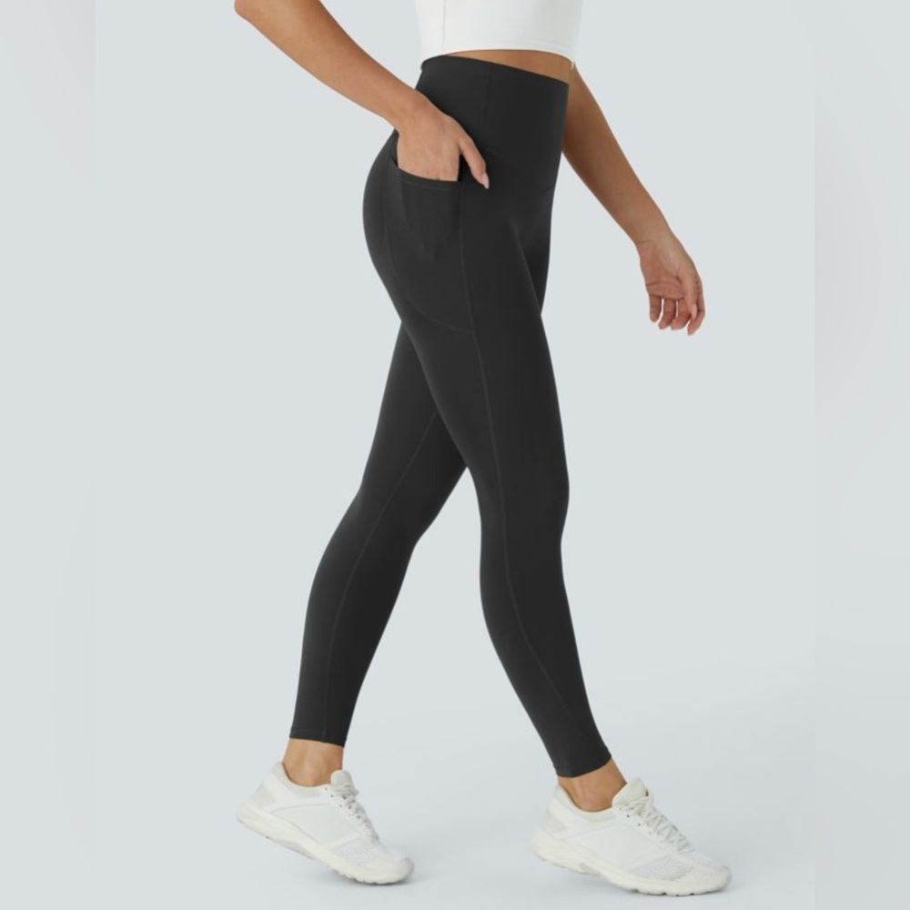 HALARA Black Leggings New with tags